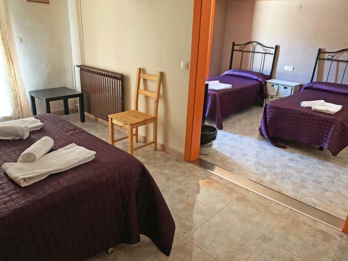 Hotel Barcelona Sant Julia de Loria Bagian luar foto
