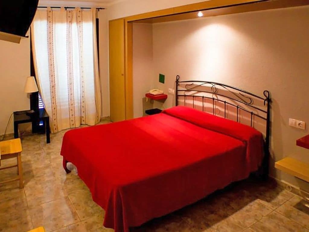 Hotel Barcelona Sant Julia de Loria Bagian luar foto